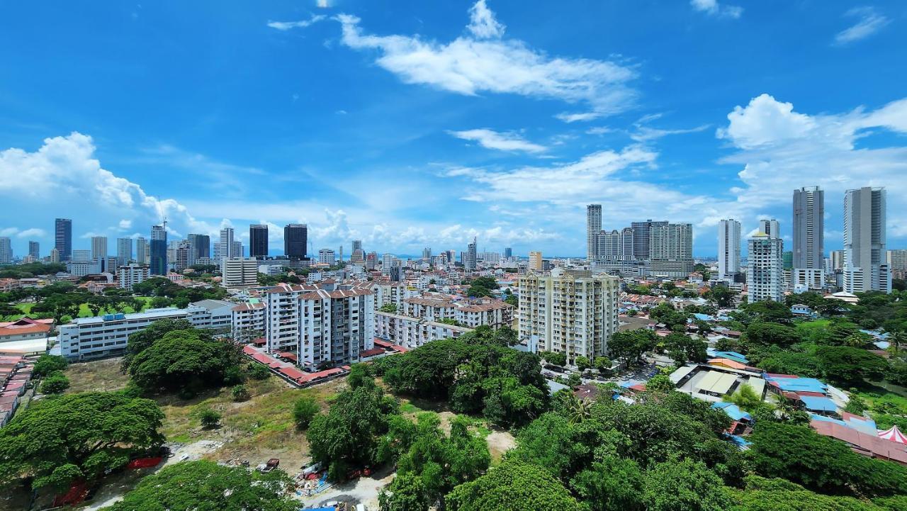Skypool With Seaview 8Pax Beacon Executive Suites - Georgetown City Centre - 3Km To Komtar ภายนอก รูปภาพ