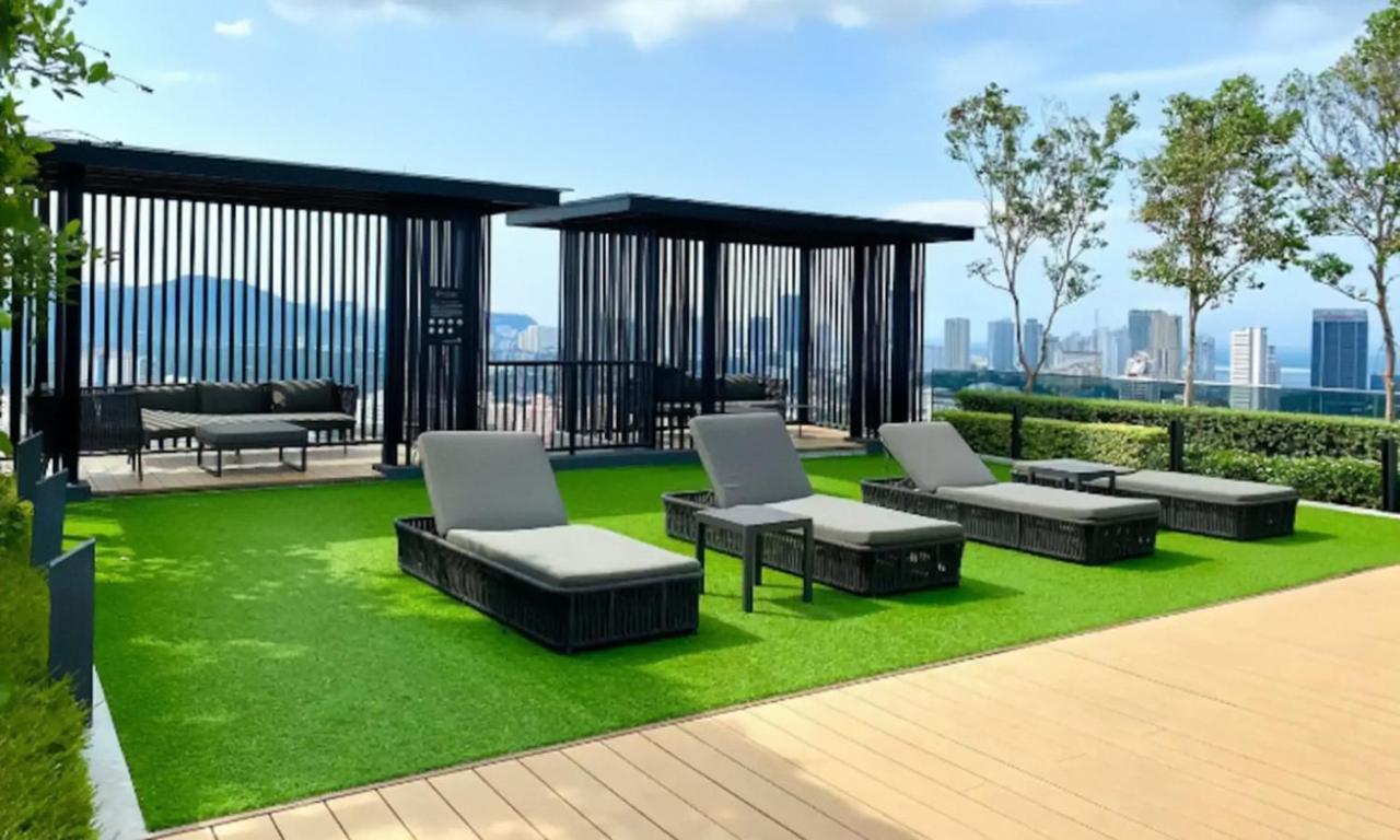 Skypool With Seaview 8Pax Beacon Executive Suites - Georgetown City Centre - 3Km To Komtar ภายนอก รูปภาพ